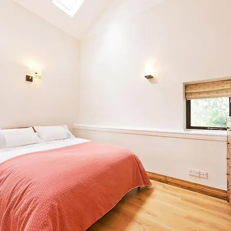The Studio On The Lakes Holiday home Blessington