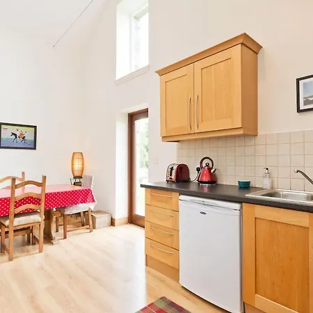 The Studio On The Lakes Blessington